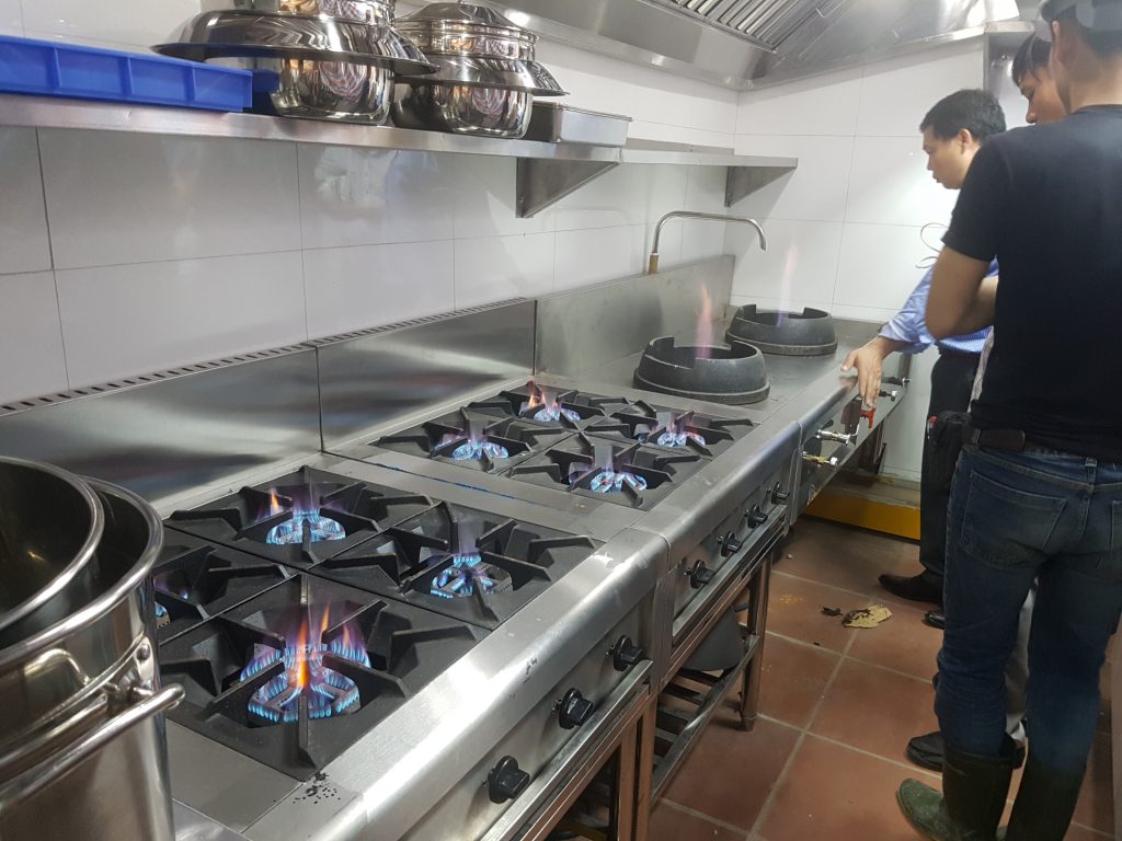 Lắp Đặt Hệ Thống Gas Quán Nhậu