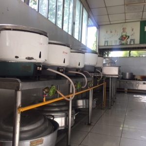 Lắp Đặt Hệ Thống Gas Căn Tin Trường Học